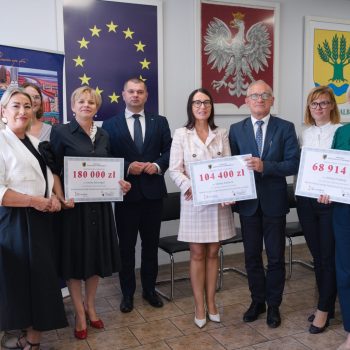 Umowy o udzielenie dotacji na modernizacje dróg dojazdowych do gruntów rolnych podpisane